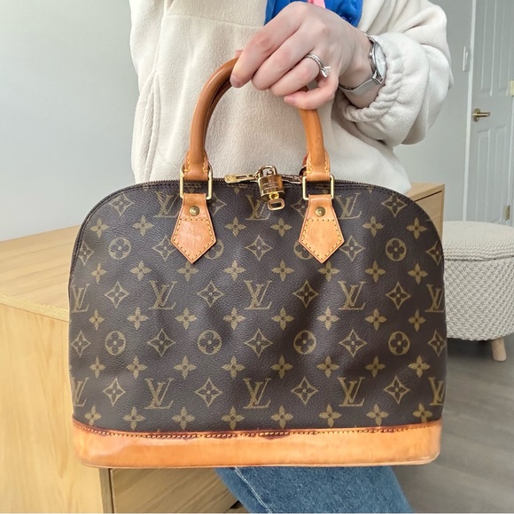 ✅AUTHENTIC✅LOUIS VUITTON ALMA PM - Picture 3 of 14
